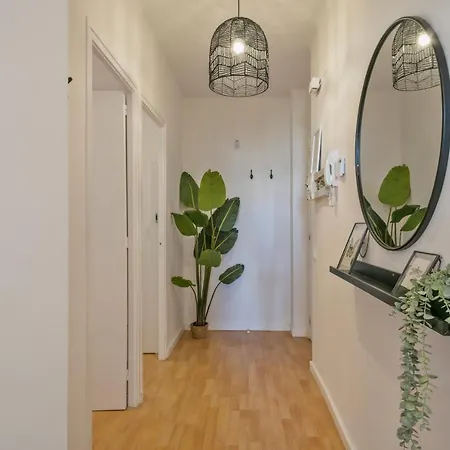 Habitat Plaza Espana Urban Apartment Barcelona