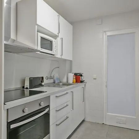 Habitat Plaza Espana Urban Apartment *